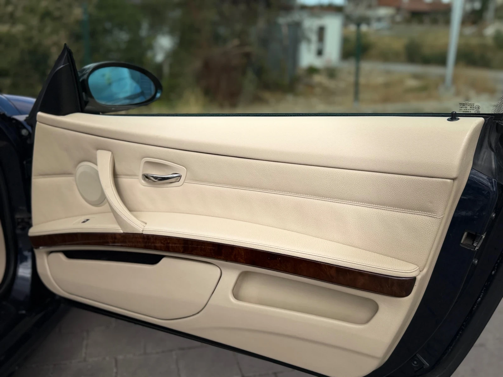 BMW 330, снимка 14 - Автомобили и джипове - 56199312