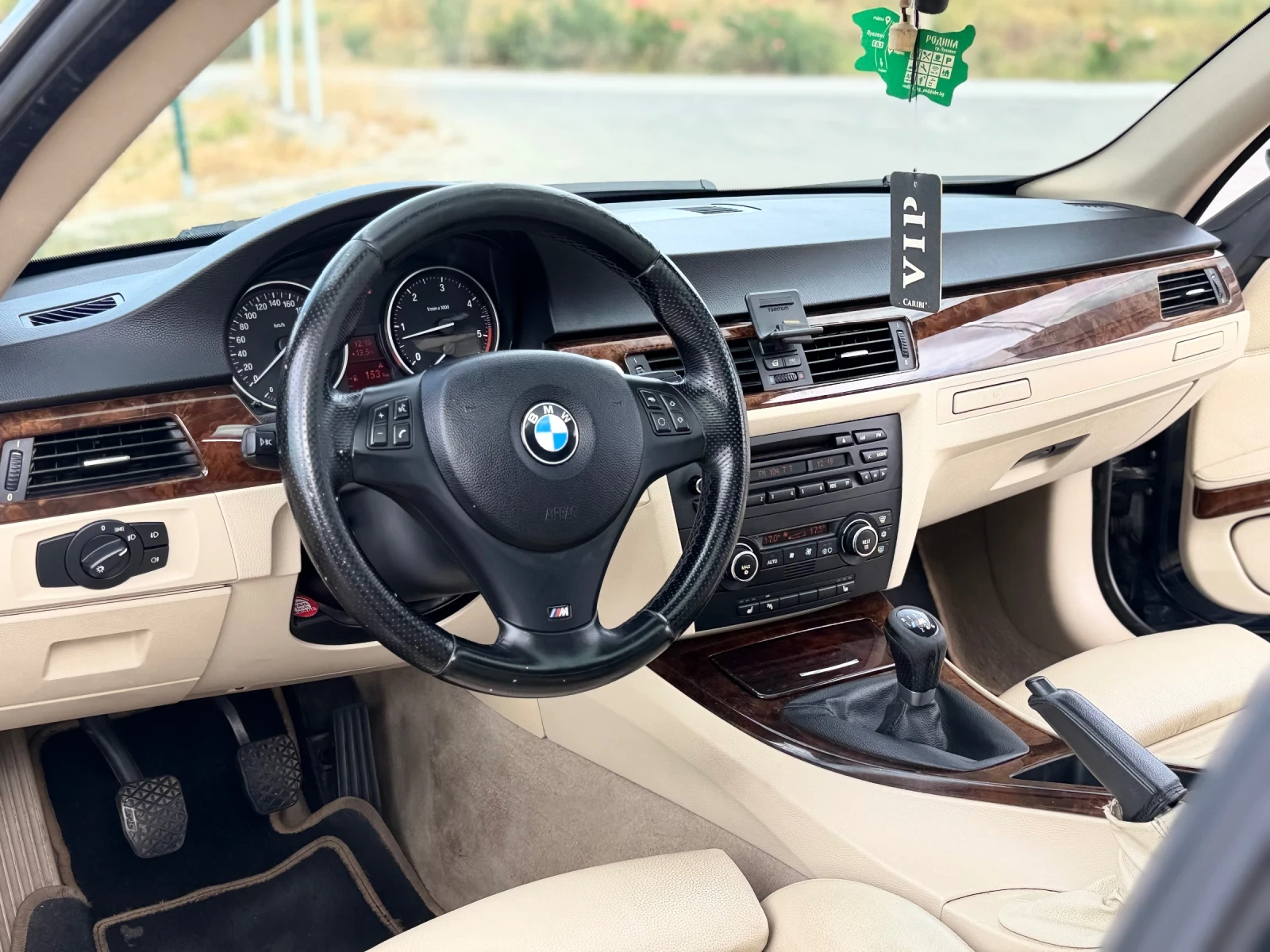 BMW 330, снимка 10 - Автомобили и джипове - 56199312