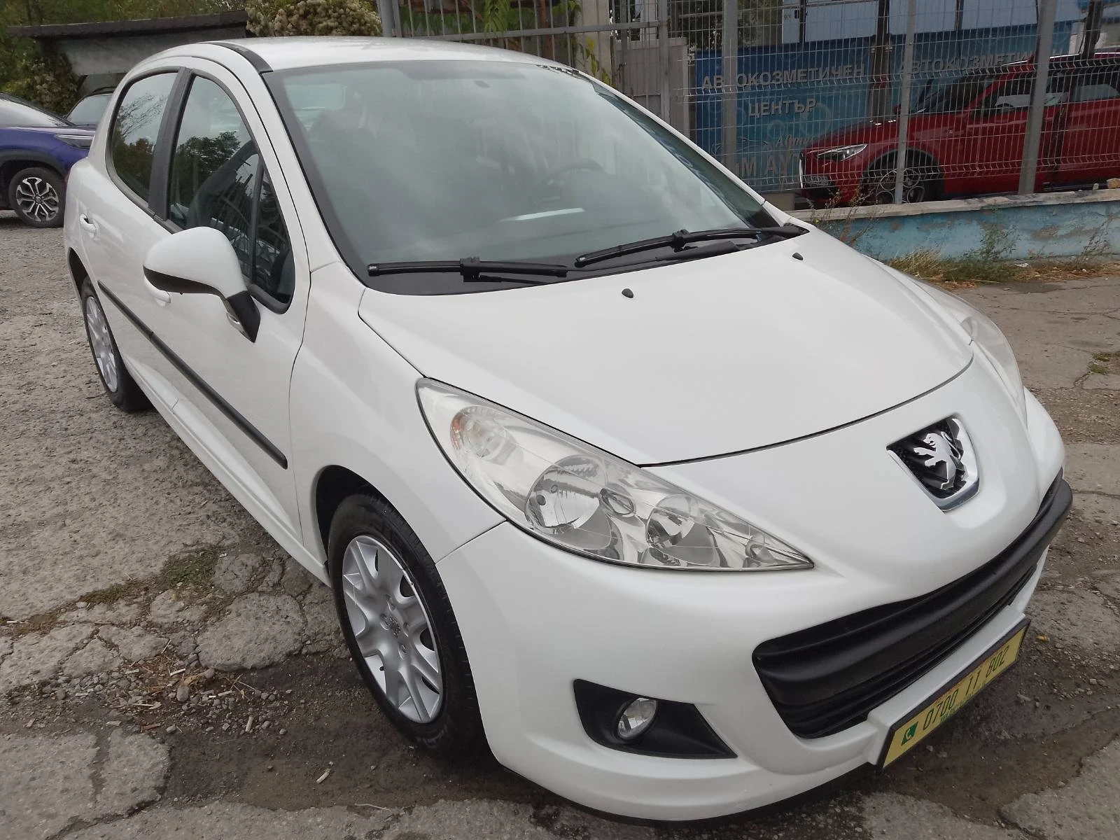 Peugeot 207 1.4/facelift