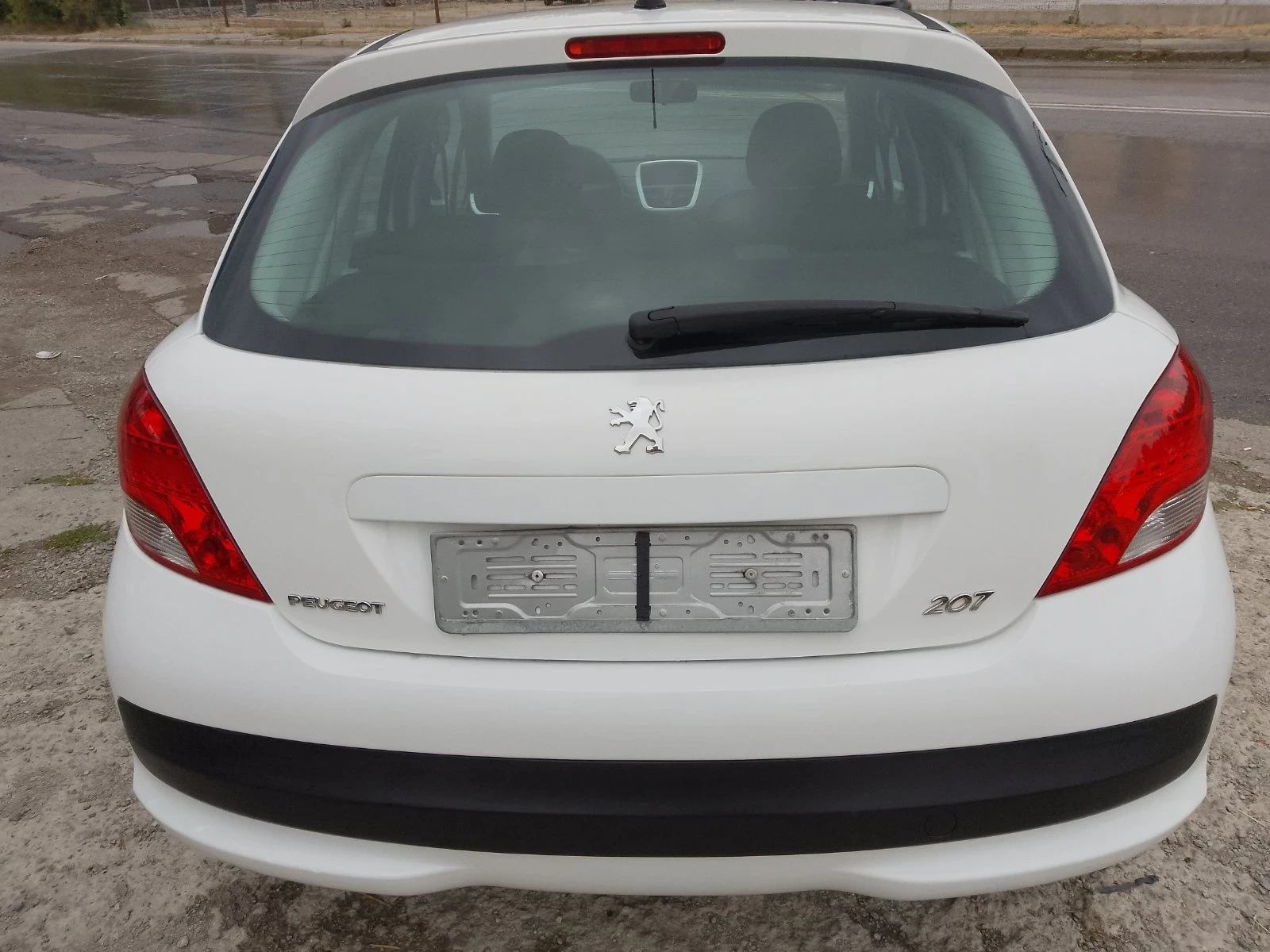 Peugeot 207 1.4/facelift, снимка 5 - Автомобили и джипове - 56273166