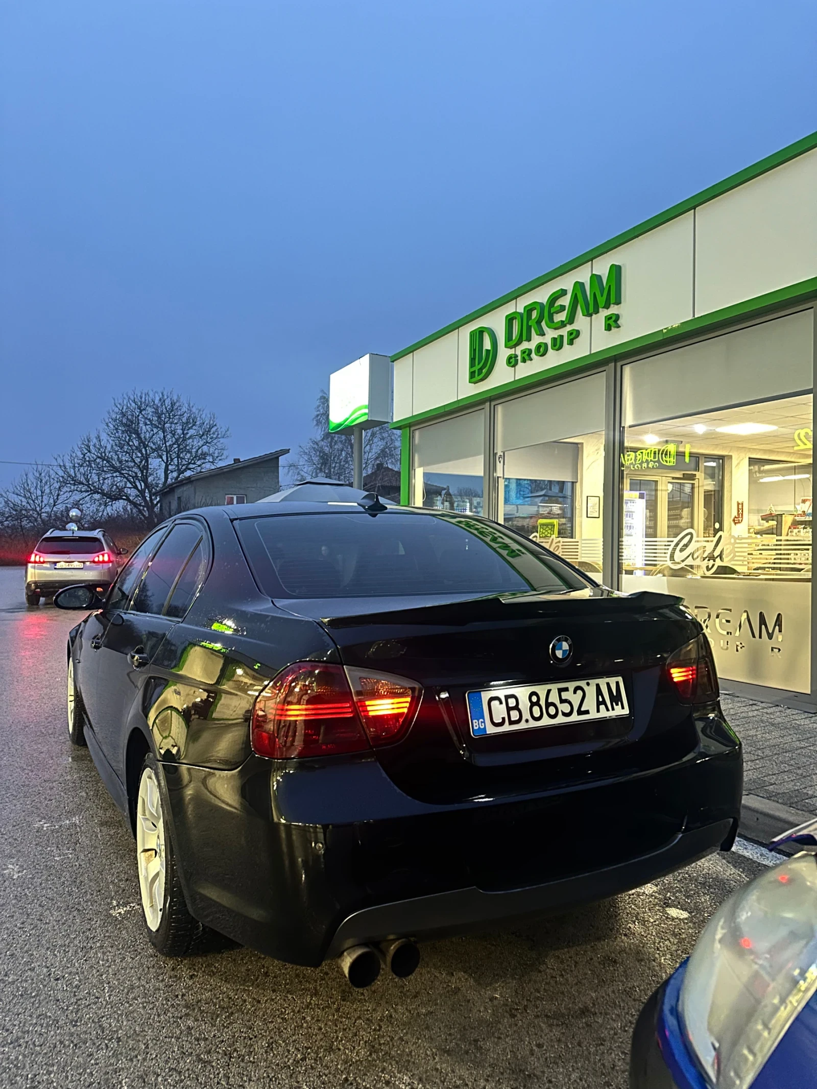 BMW 330, снимка 4 - Автомобили и джипове - 56323878