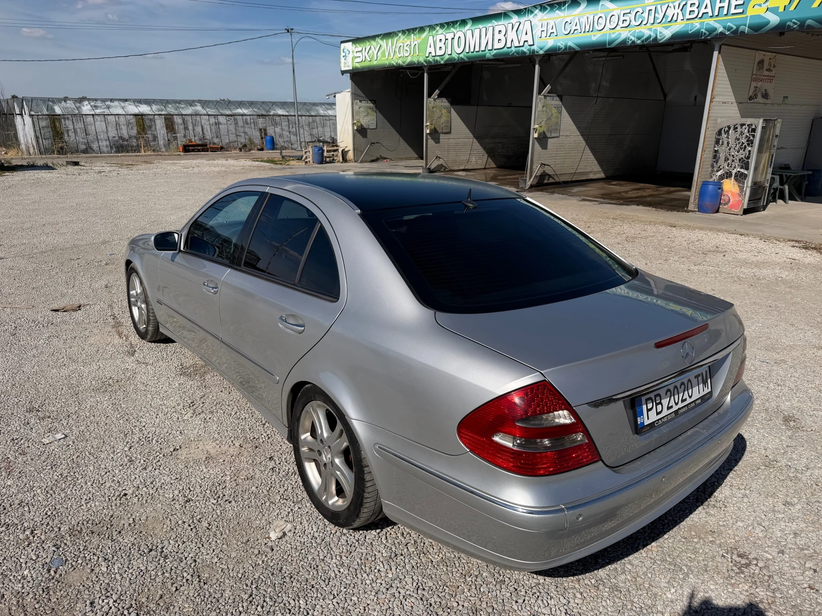 Mercedes-Benz E 320, снимка 5 - Автомобили и джипове - 56326404