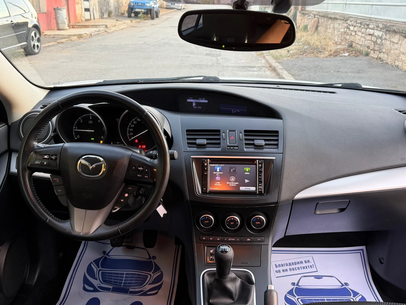 Mazda 3 1.6 HDI, снимка 11 - Автомобили и джипове - 56379071