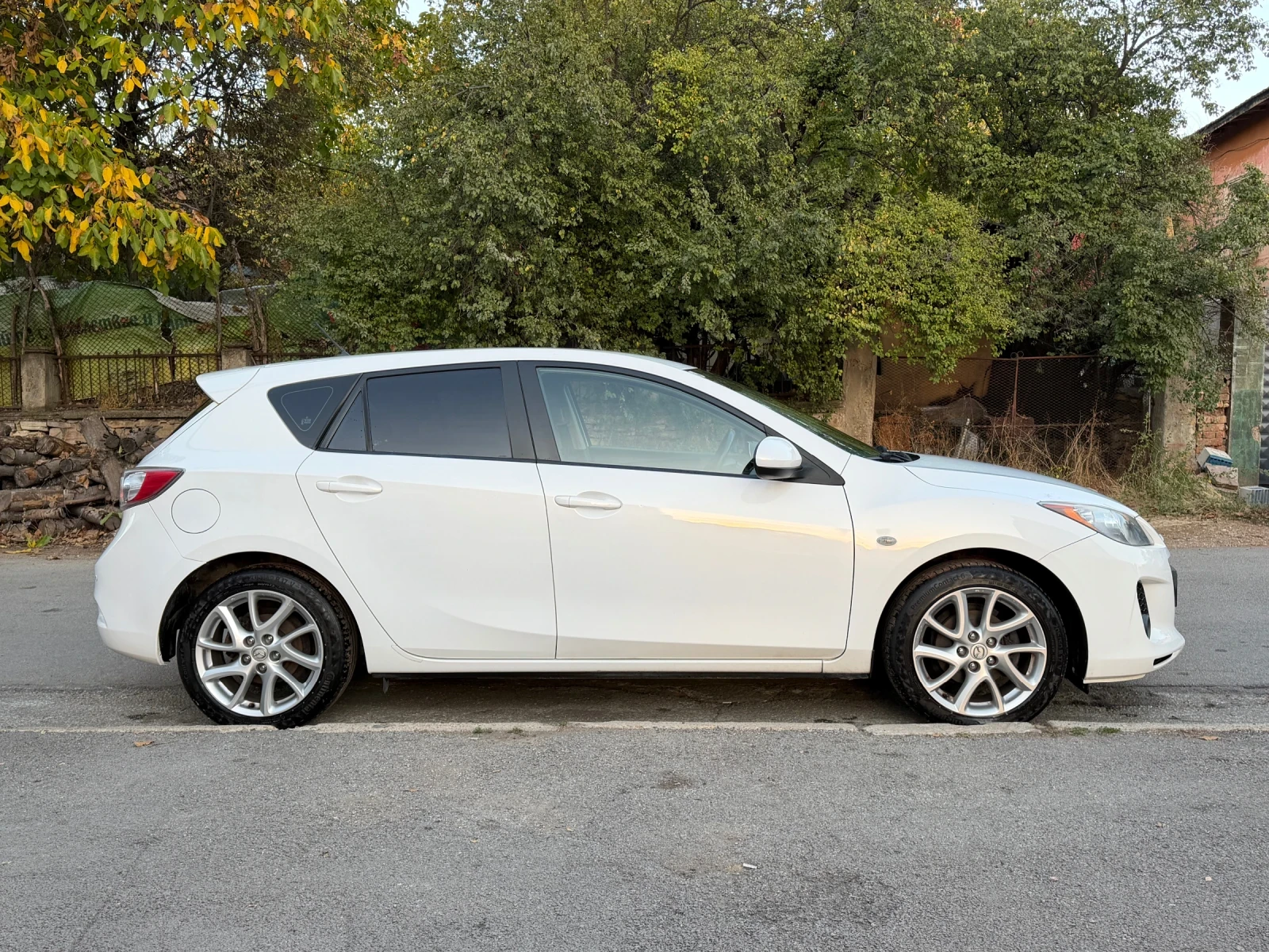 Mazda 3 1.6 HDI, снимка 6 - Автомобили и джипове - 56379071