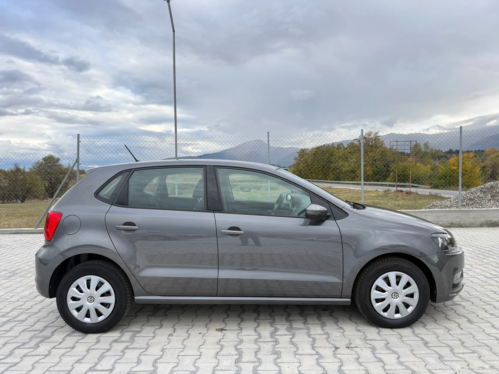 VW Polo 1.4TDI , снимка 7 - Автомобили и джипове - 56480282