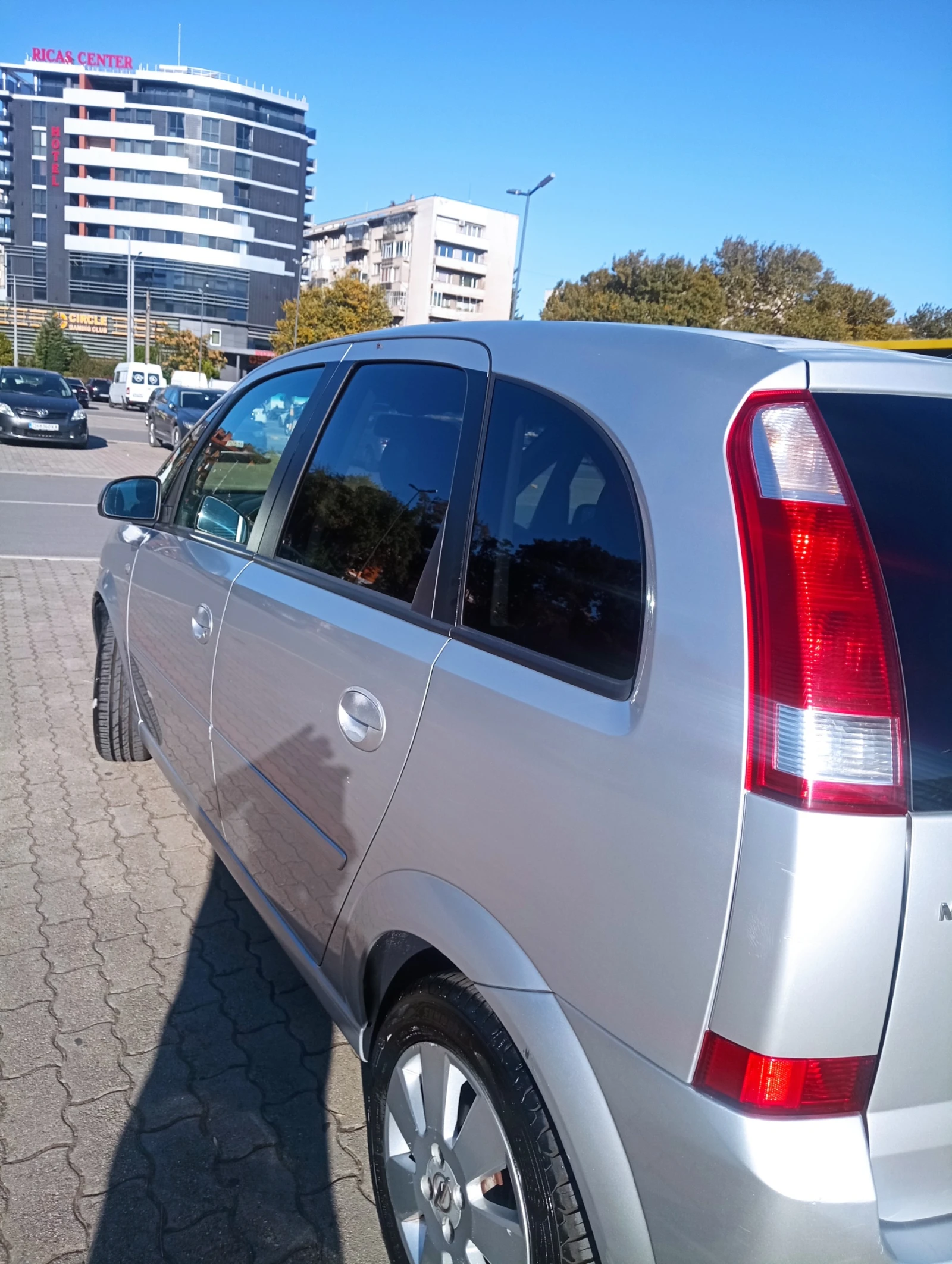 Opel Meriva, снимка 6 - Автомобили и джипове - 56523072