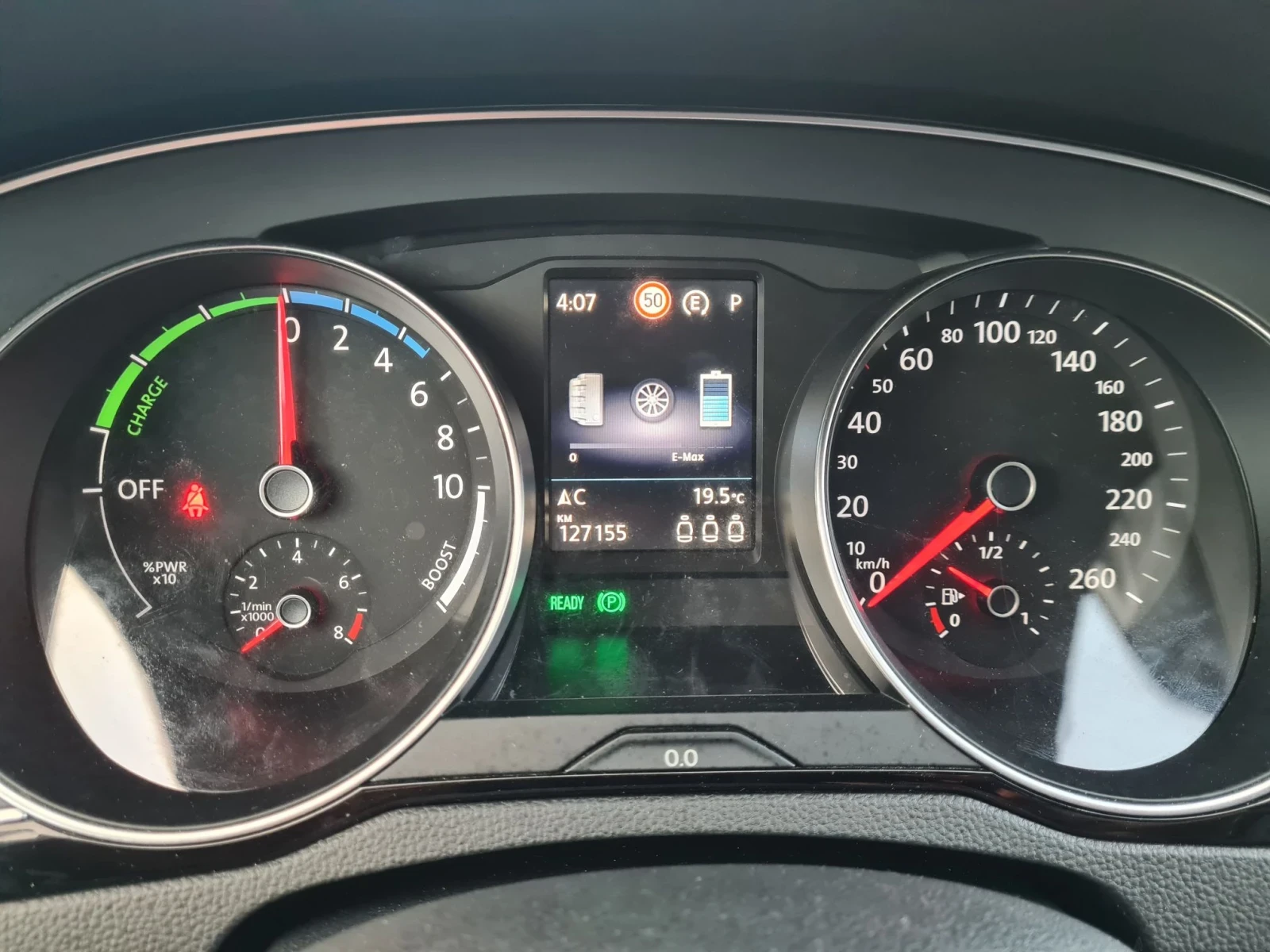 VW Passat 1.4GTE Plug-in-Hybrid / 127���.�� / EVRO 6D  | Mobile.bg � ����������� 13