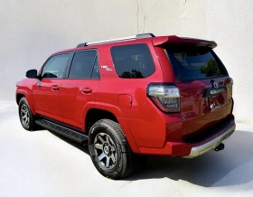 Toyota 4runner TRD Off-Road 4WD/KEYLESS/NAVI/LANE ASSIST, снимка 2