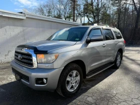     Toyota Sequoia