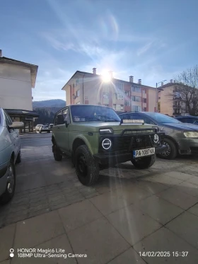     Lada Niva 1.6