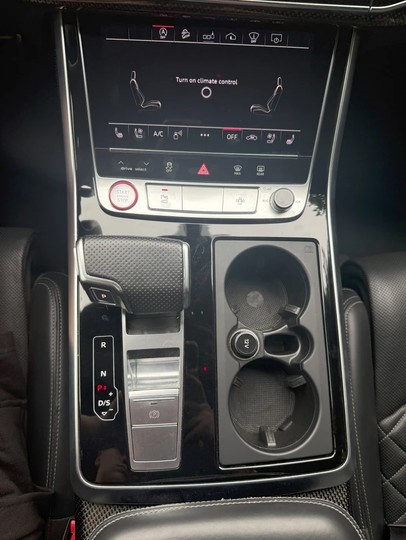 Audi SQ7 4.0 TFSI EXCLUSIVE, снимка 12 - Автомобили и джипове - 52586181