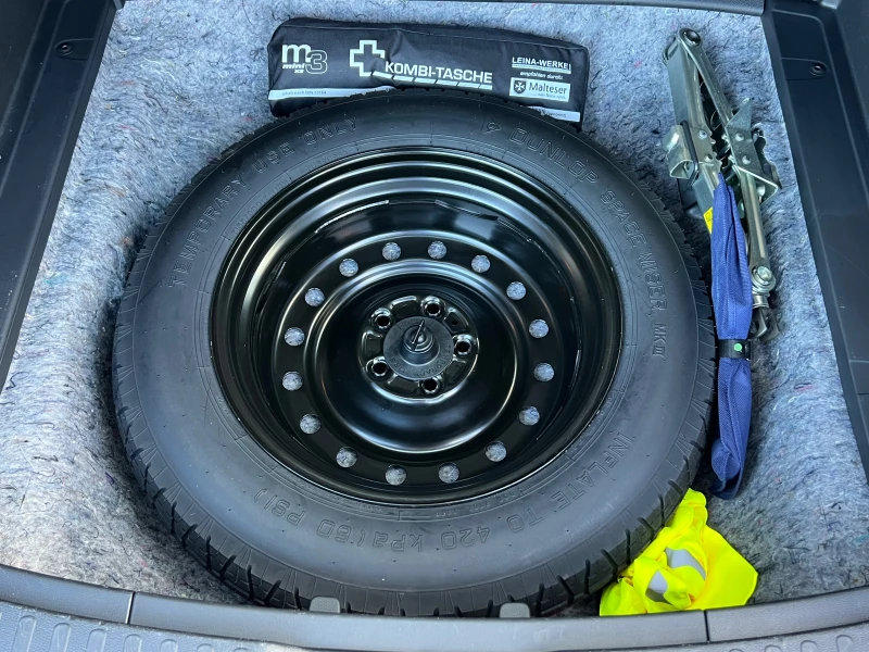 Honda Cr-v 1.5 TURBO, FULL SERVICE HONDA-KATO HOB!, снимка 16 - Автомобили и джипове - 52850191