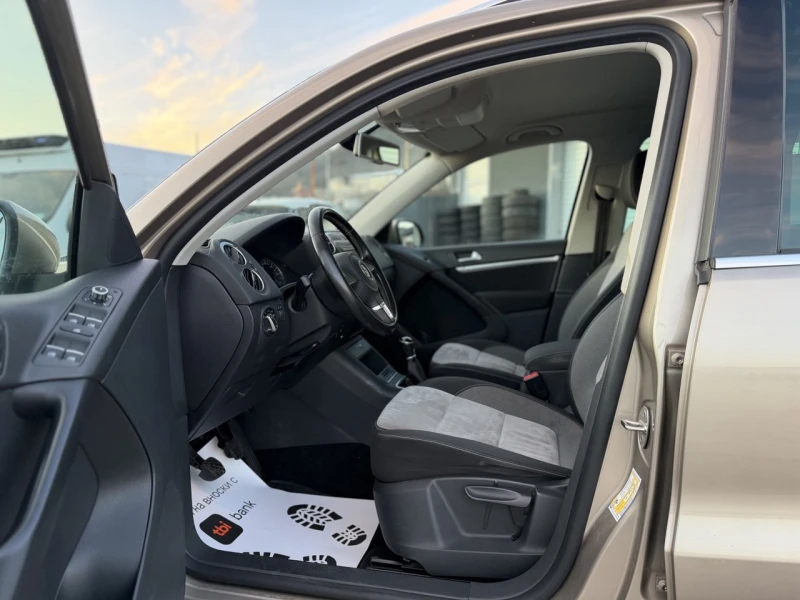 VW Tiguan 1.4TSI -10%, снимка 9 - Автомобили и джипове - 52849795