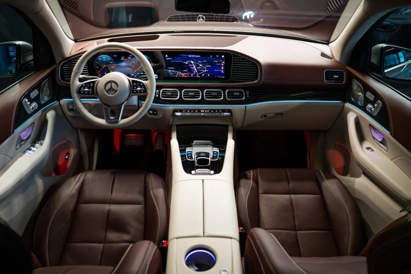 Mercedes-Benz GLS 600 4Matic Maybach, снимка 7 - Автомобили и джипове - 52851036