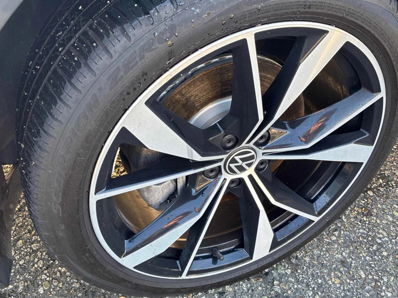 VW Tiguan * * Highline R-Line* * CARFAX * * АВТО КРЕДИТ * * , снимка 9 - Автомобили и джипове - 53205668