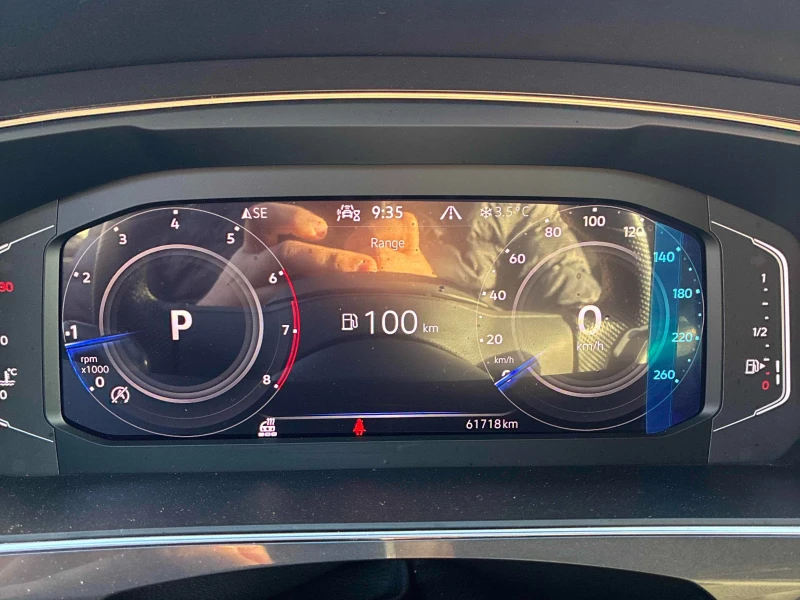 VW Tiguan * * Highline R-Line* * CARFAX * * АВТО КРЕДИТ * * , снимка 8 - Автомобили и джипове - 53205668