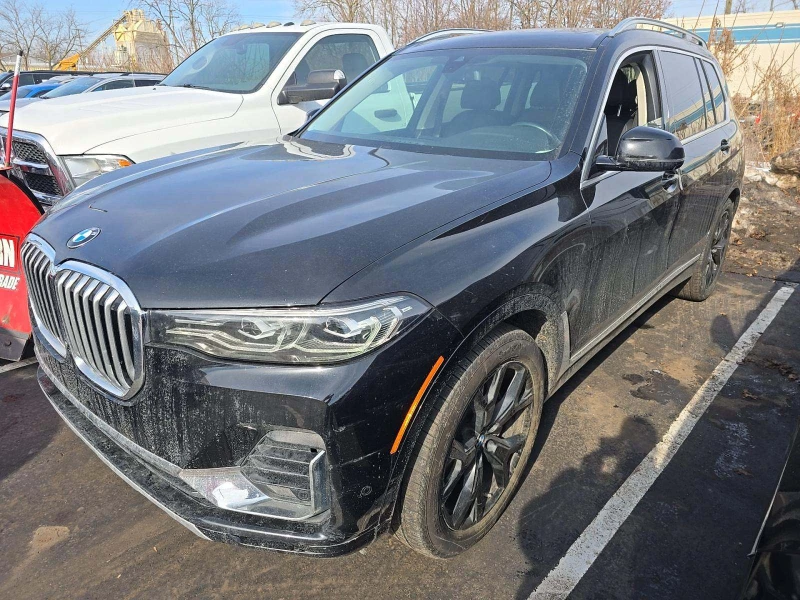 BMW X7 HARMAN/KARDON* 360* PANO* ВЪЗДУХ* ОБДУХ* МАСАЖИ* 