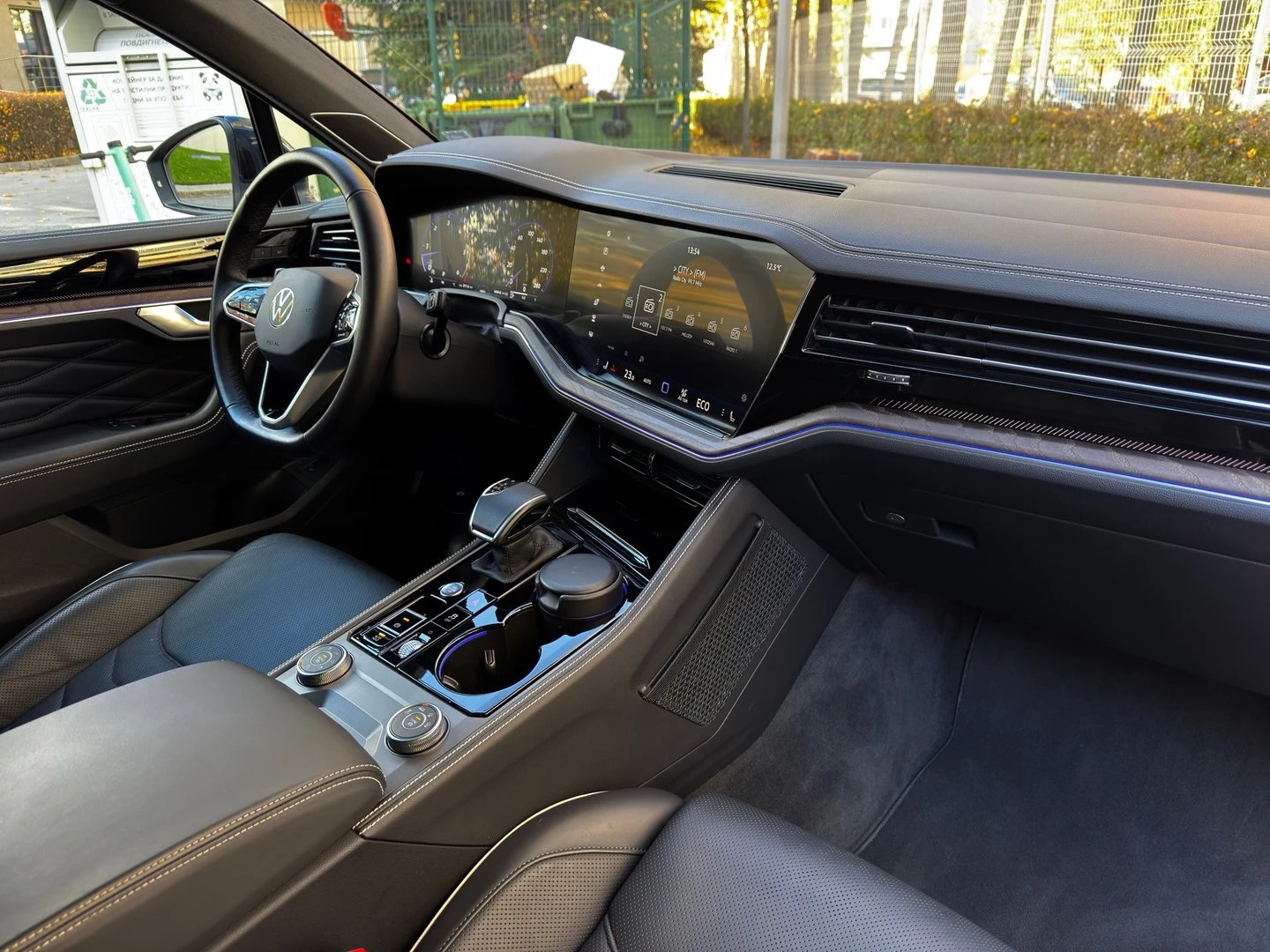 VW Touareg Elegance PA 3.0 V6 TDI SCR 4MOT, снимка 4 - Автомобили и джипове - 56269689