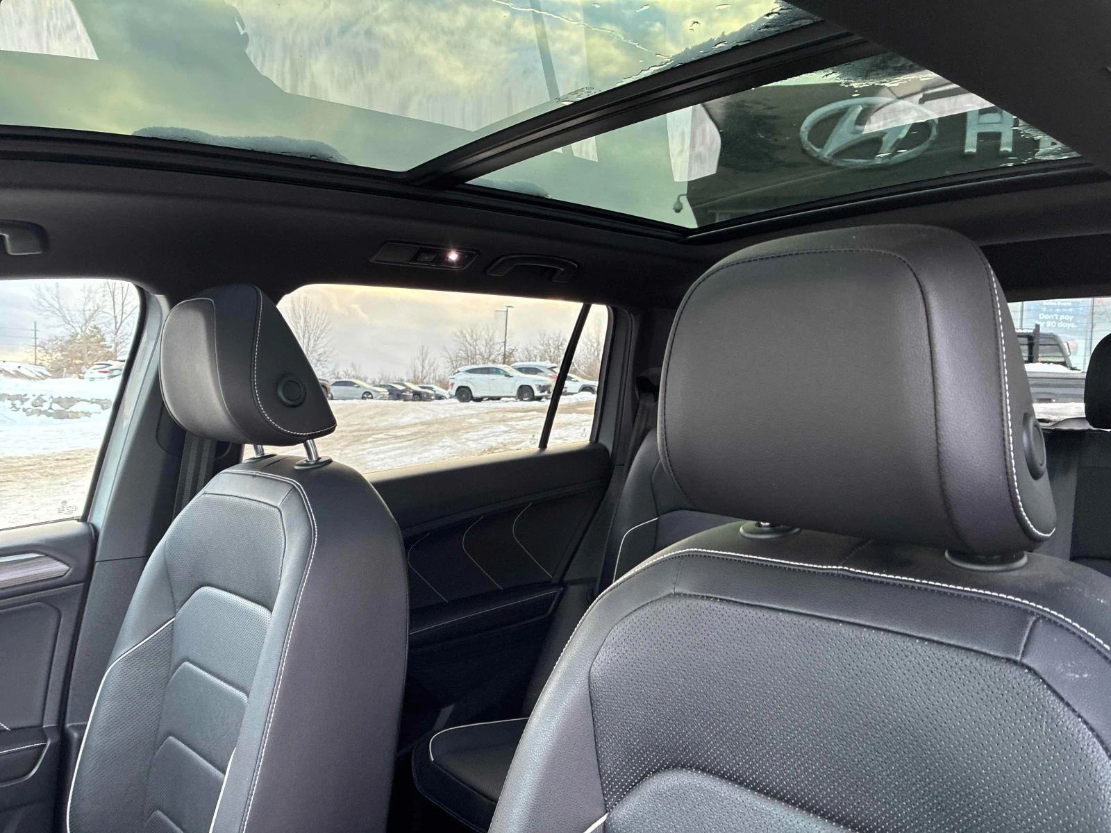 VW Tiguan * R-line* CARFAX * ��� ������������ ������ | Mobile.bg � ����������� 9