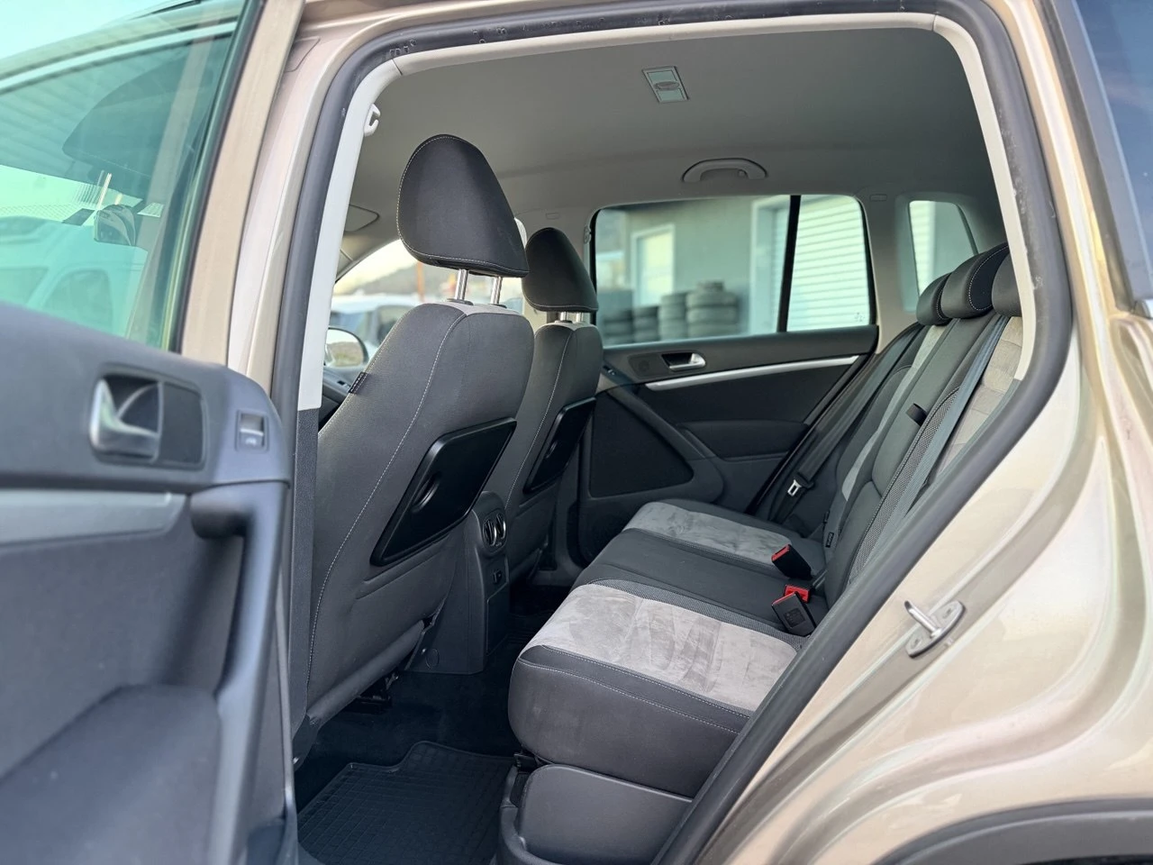 VW Tiguan 1.4TSI -10% | Mobile.bg � ����������� 14