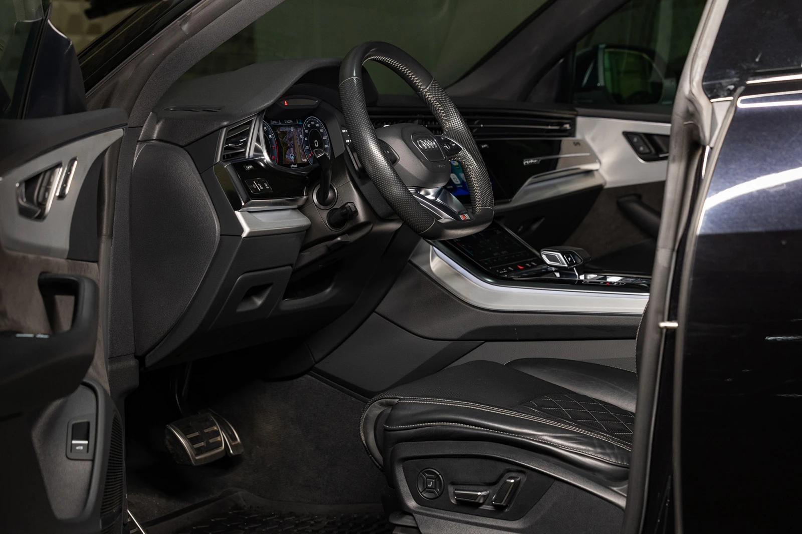 Audi Q8 * 55 TFSI* quattro MildHybrid Tiptronic*  | Mobile.bg � ����������� 7