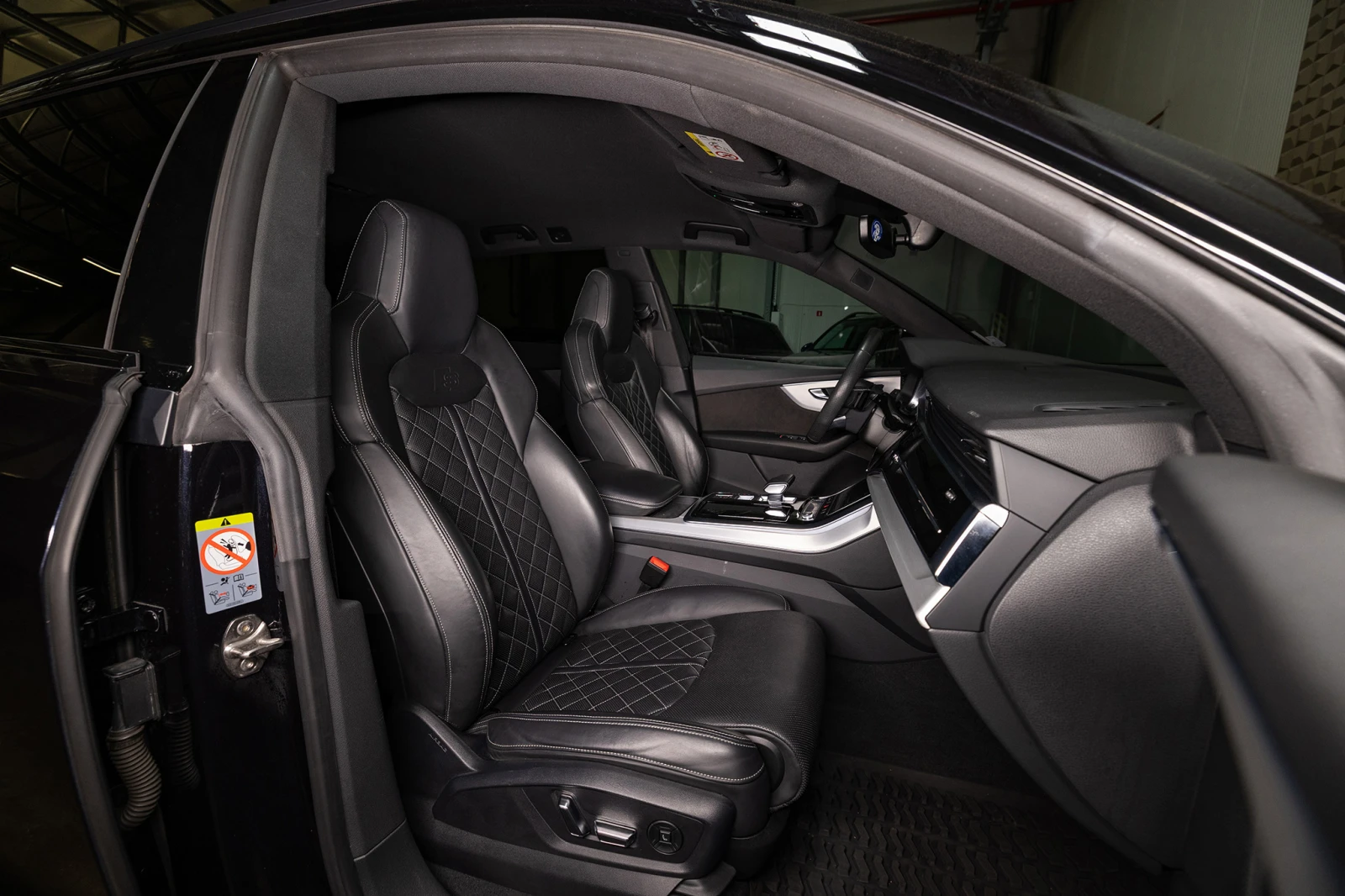 Audi Q8 * 55 TFSI* quattro MildHybrid Tiptronic*  | Mobile.bg � ����������� 10