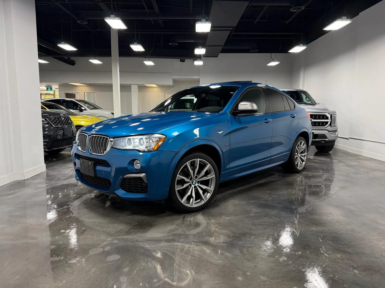 BMW X4 M40i * ПОДГРЕВ * ПАНОРАМА * 2 КЛЮЧА * CARFAX, снимка 5 - Автомобили и джипове - 54766368