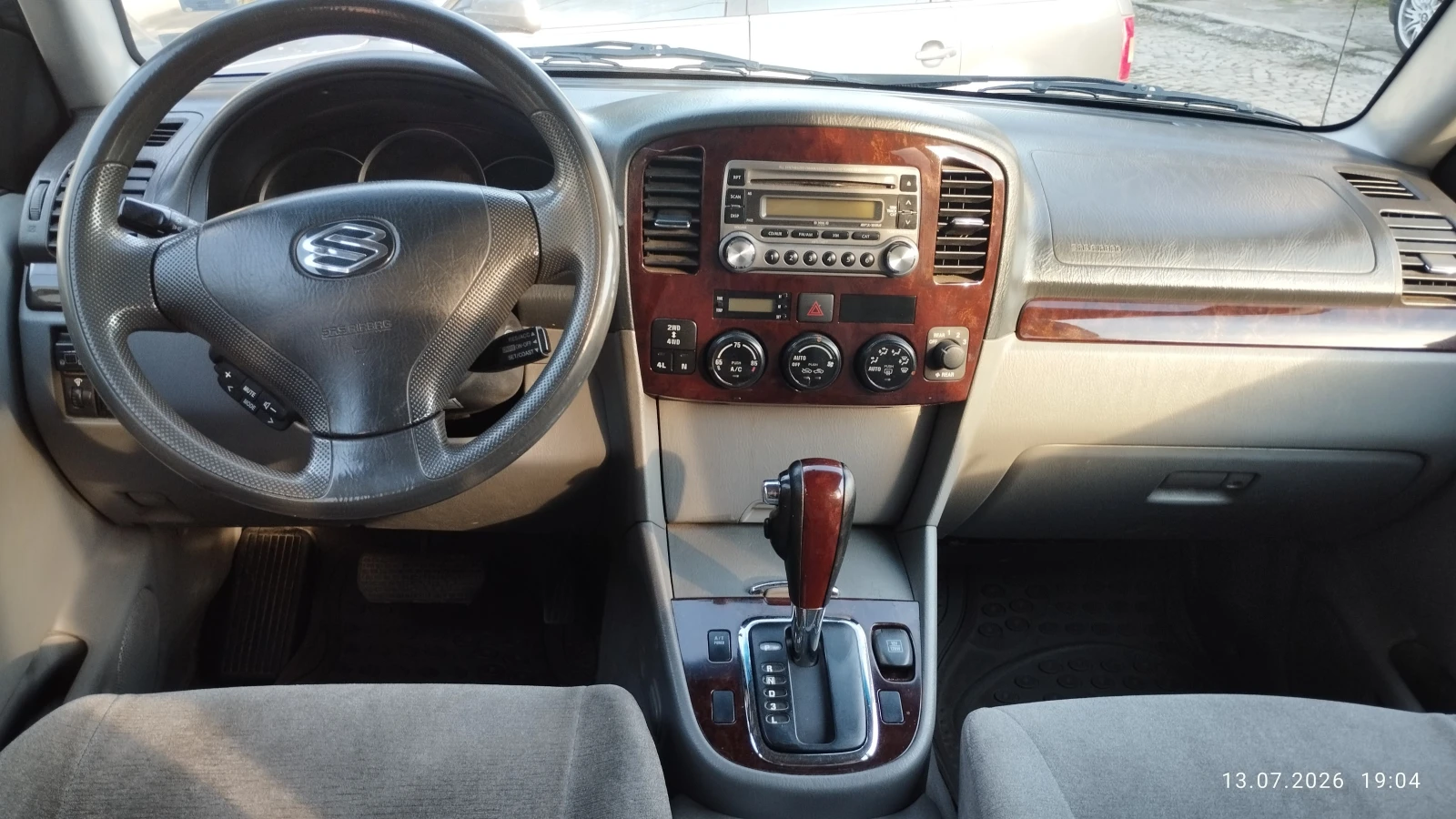 Suzuki XL-7, снимка 4 - Автомобили и джипове - 55311021