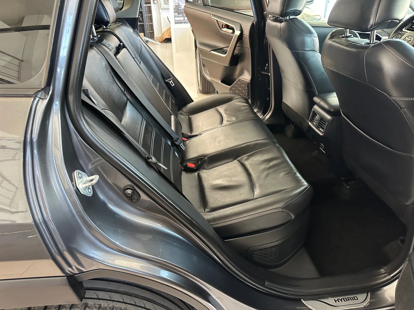 Toyota Rav4 Luxury, снимка 11 - Автомобили и джипове - 55622989