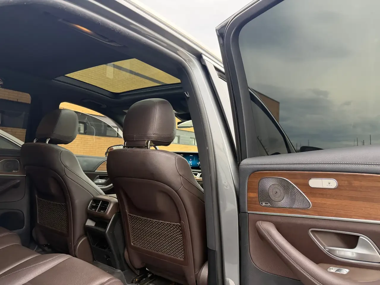 Mercedes-Benz GLE, снимка 11 - Автомобили и джипове - 56227508