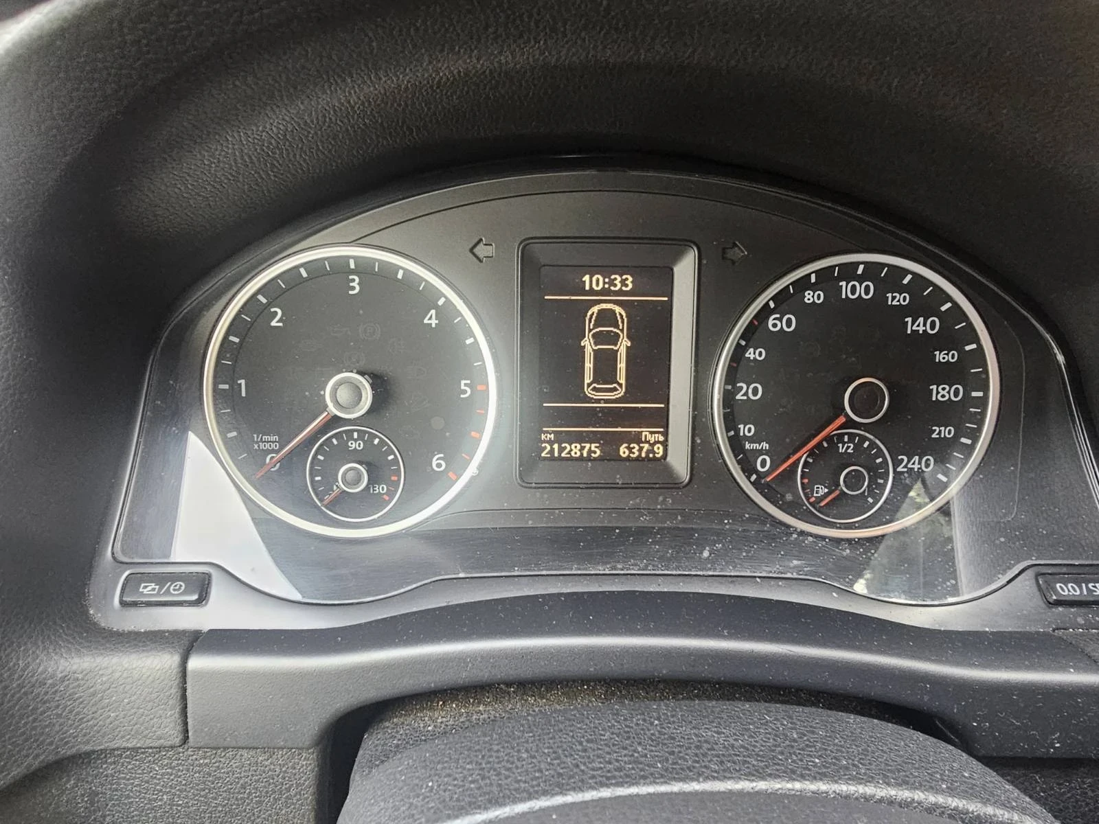 VW Tiguan 2.0 - TDI BlueMotion, снимка 7 - Автомобили и джипове - 56266768