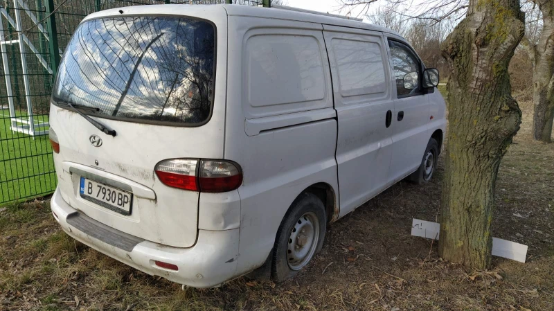 Hyundai H1, снимка 4 - Бусове и автобуси - 49410226