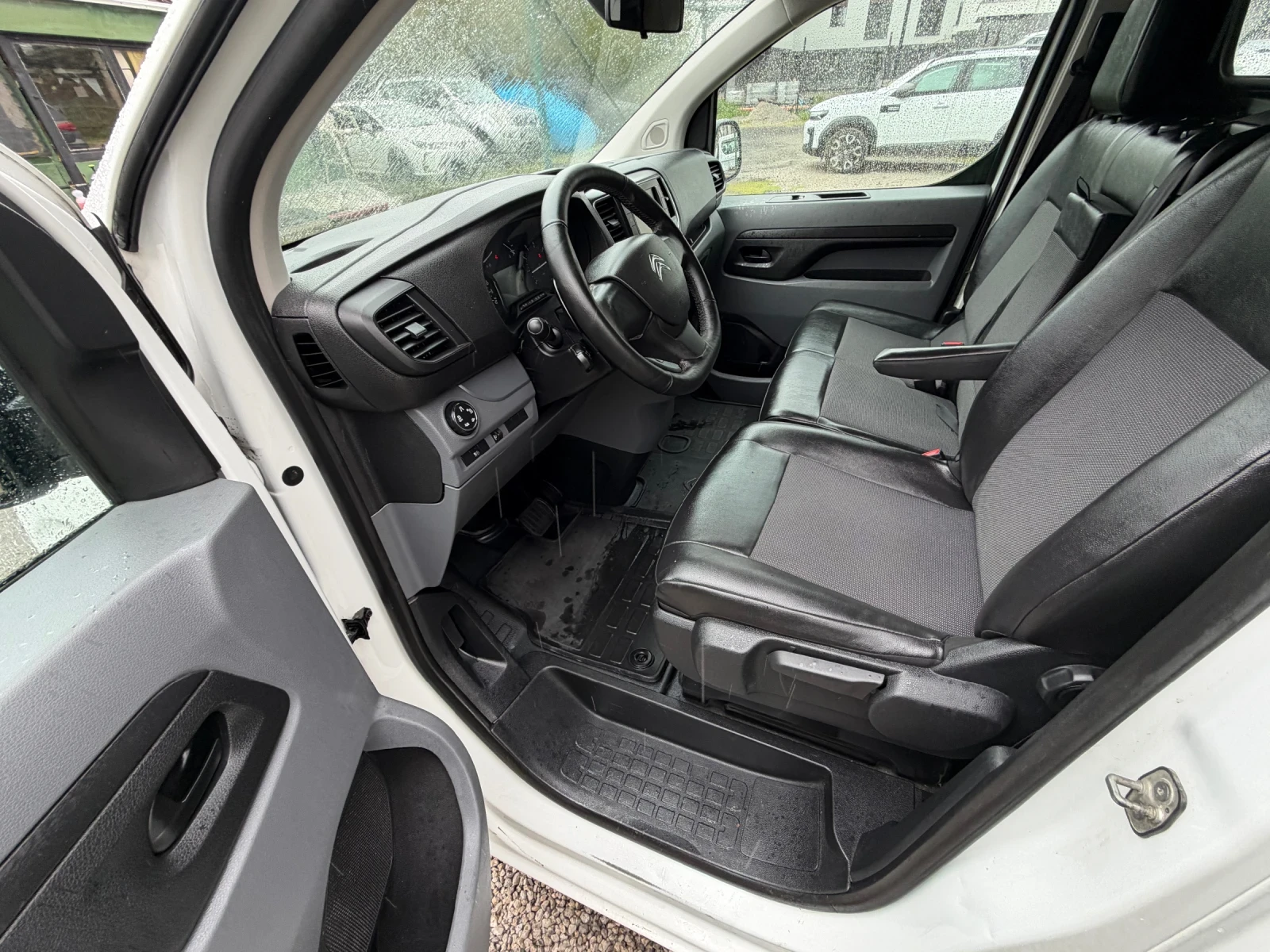 Citroen Jumpy AVTOMATIK.Long.Fyl Ekstri.2.0d 177ks.evro6 | Mobile.bg � ����������� 12