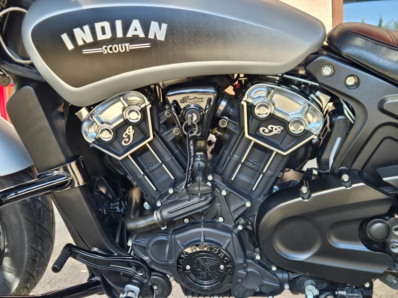 Indian Scout Bobber (ABS) Уникален, снимка 8 - Мотоциклети и мототехника - 51643533