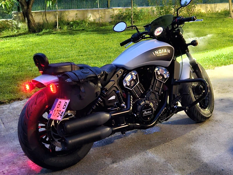 Indian Scout Bobber (ABS) Уникален