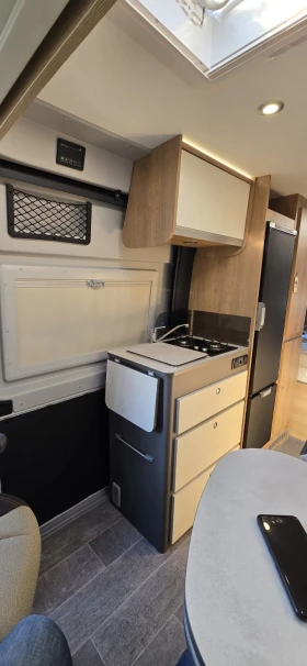 Кемпер Giottiline Campervan 60B 4 persons, снимка 11