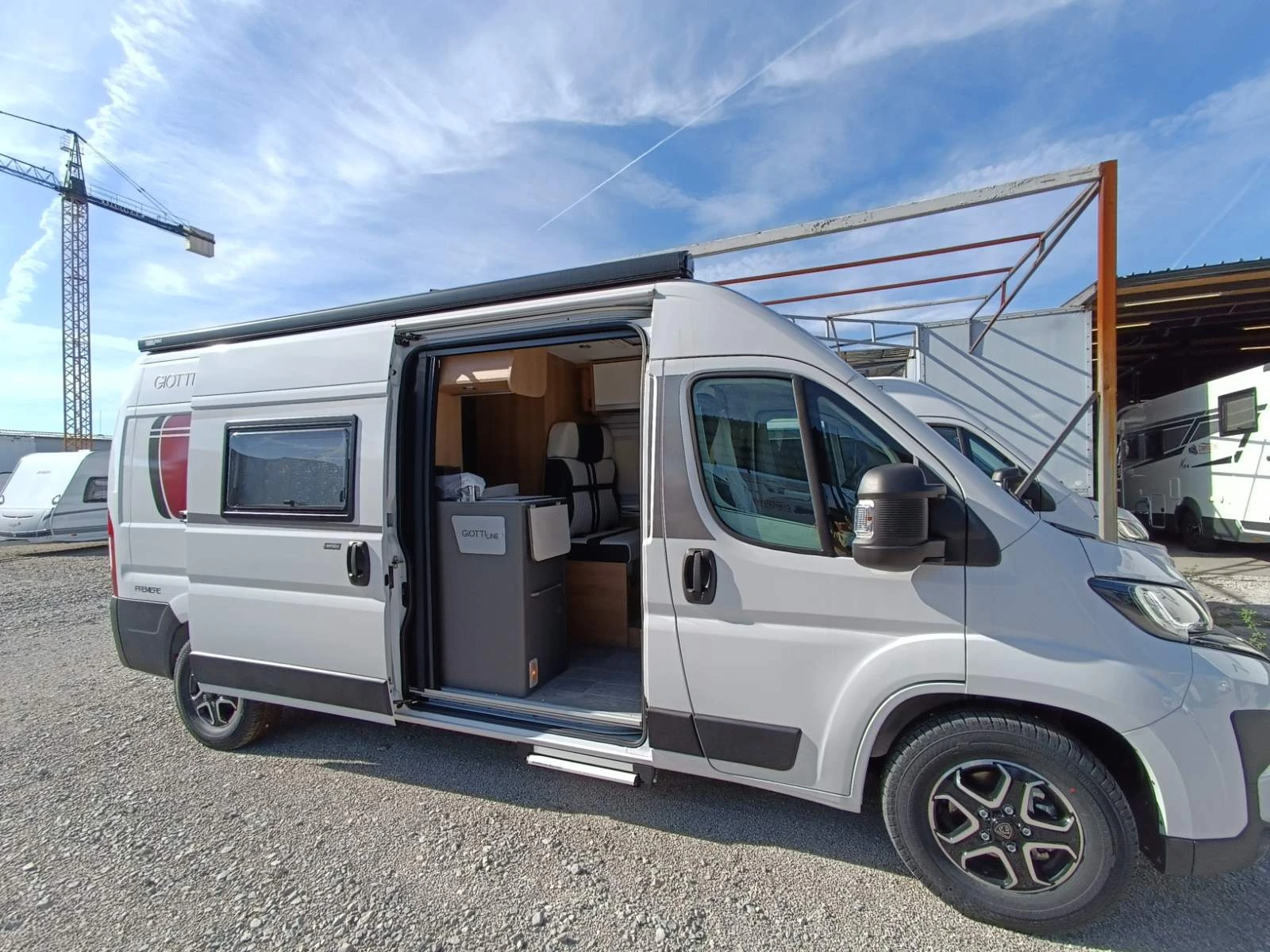 Кемпер Giottiline Campervan 60B - изображение 2