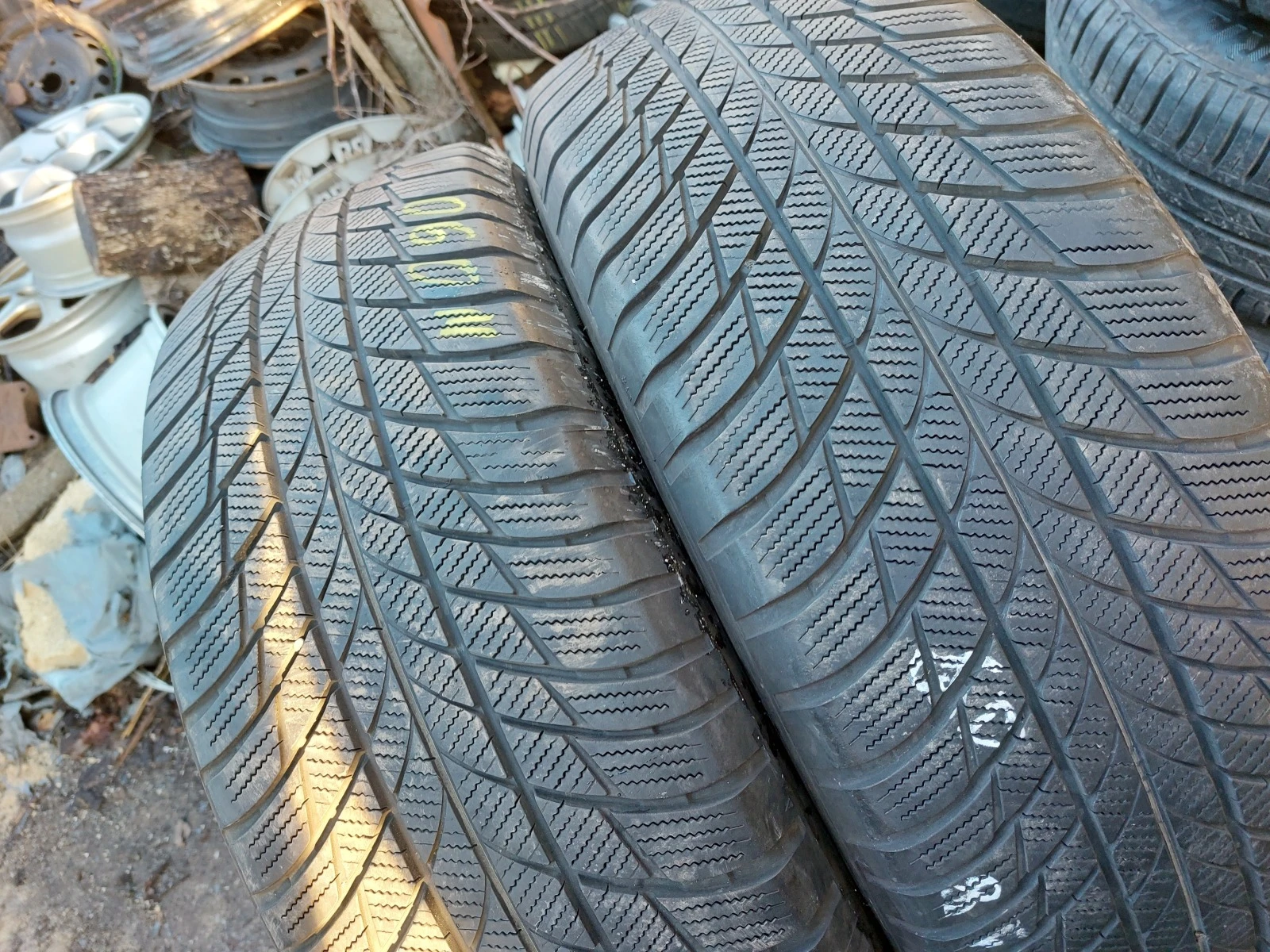 ���� 225/60R18 | Mobile.bg � ����������� 2