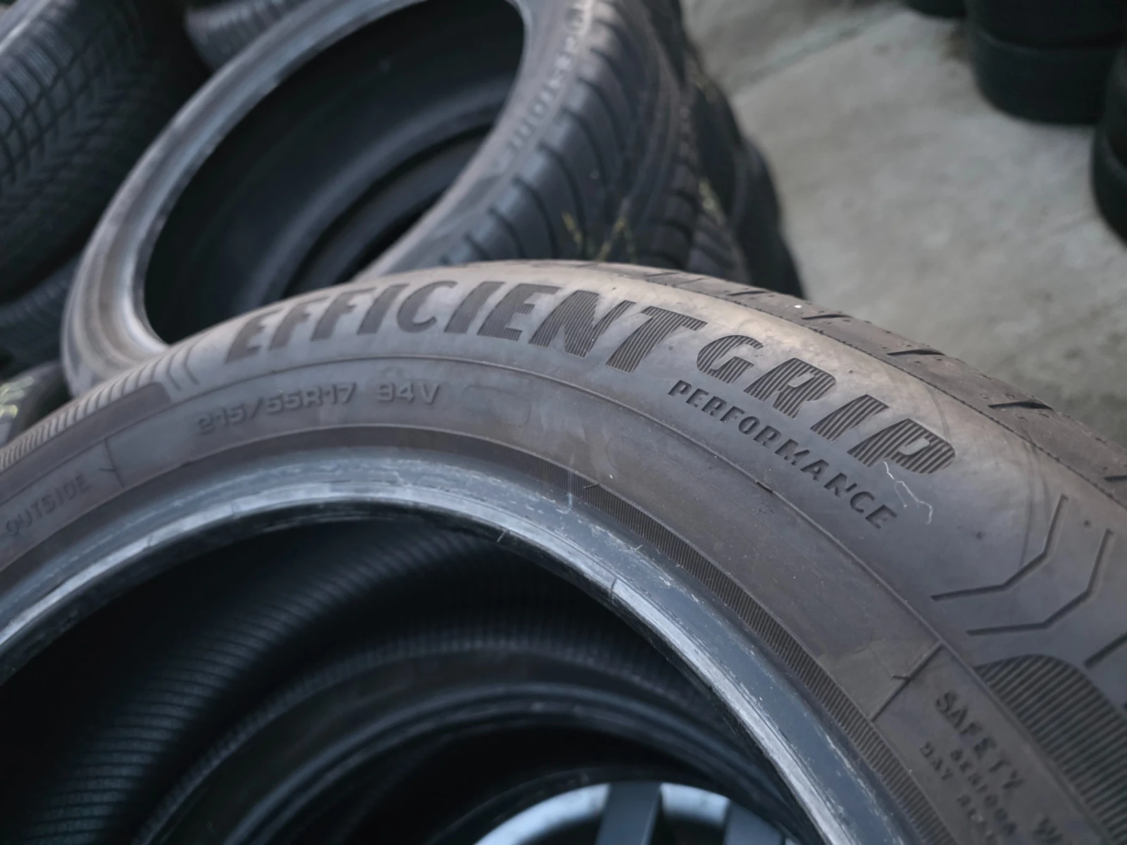 Гуми Летни 215/55R17, снимка 7 - Гуми и джанти - 55581714