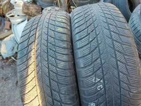 Гуми Зимни 225/60R18, снимка 1 - Гуми и джанти - 39389014