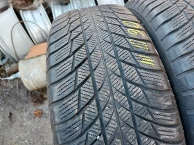 Гуми Зимни 225/60R18, снимка 5 - Гуми и джанти - 39389014