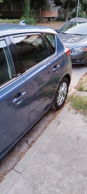 Toyota Auris, снимка 6