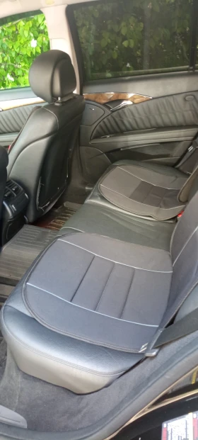 Mercedes-Benz E 320, снимка 5