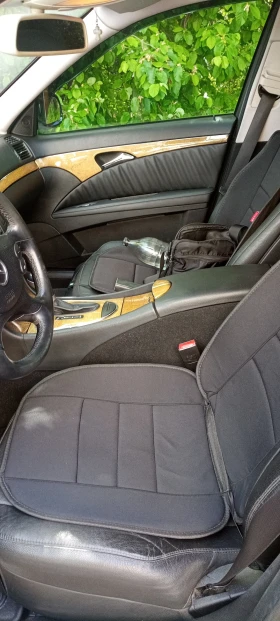Mercedes-Benz E 320, снимка 4