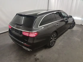 Mercedes-Benz E 300 Break Luxury Line Leather Navi LED, снимка 4