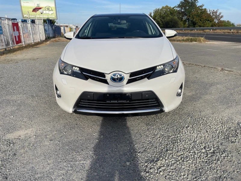 Toyota Auris 1.8 NAVI ШВЕЙЦАРИЯ, снимка 5 - Автомобили и джипове - 47187296