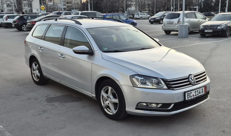 VW Passat 2.0 TDI , снимка 1 - Автомобили и джипове - 49256168