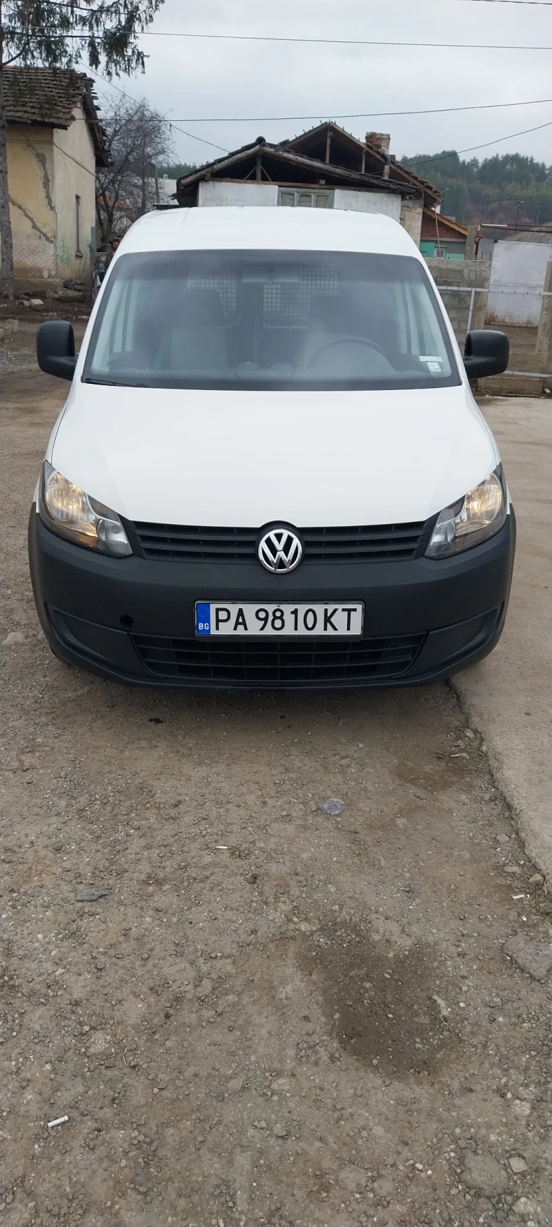 VW Caddy, снимка 2 - Автомобили и джипове - 49370040