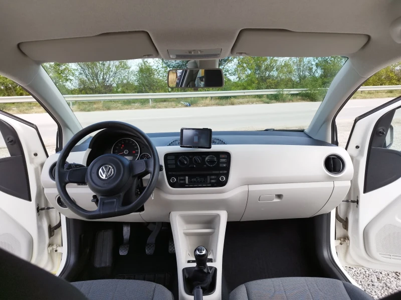 VW Up 1.0 MPI 75000 km., снимка 11 - Автомобили и джипове - 51954852