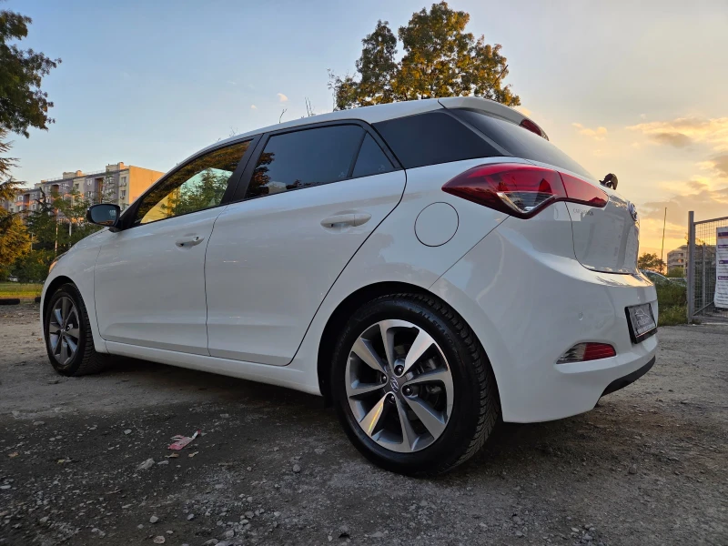 Hyundai I20 1.4 БЕНЗИН 100ps, снимка 6 - Автомобили и джипове - 52122633
